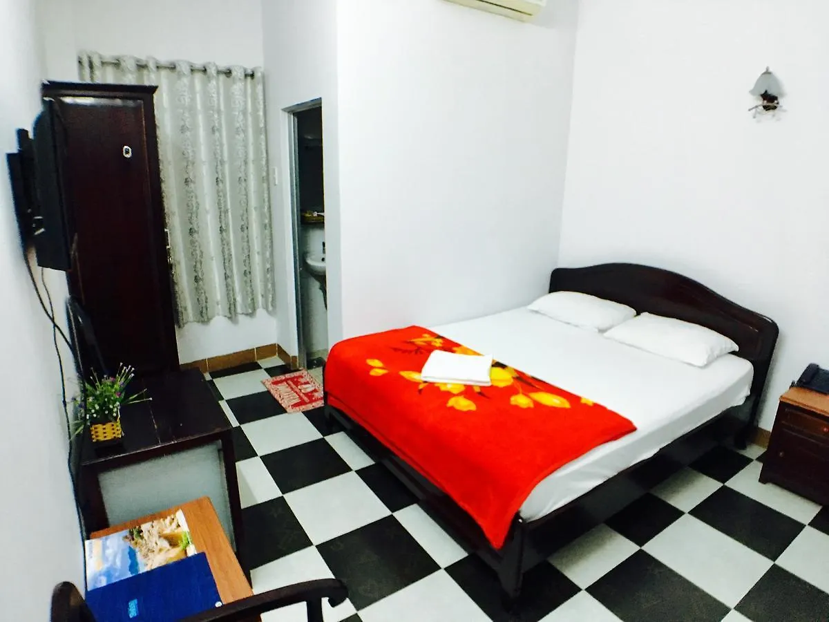 Thien Huong Guesthouse 2*, Nha Trang Vietnam